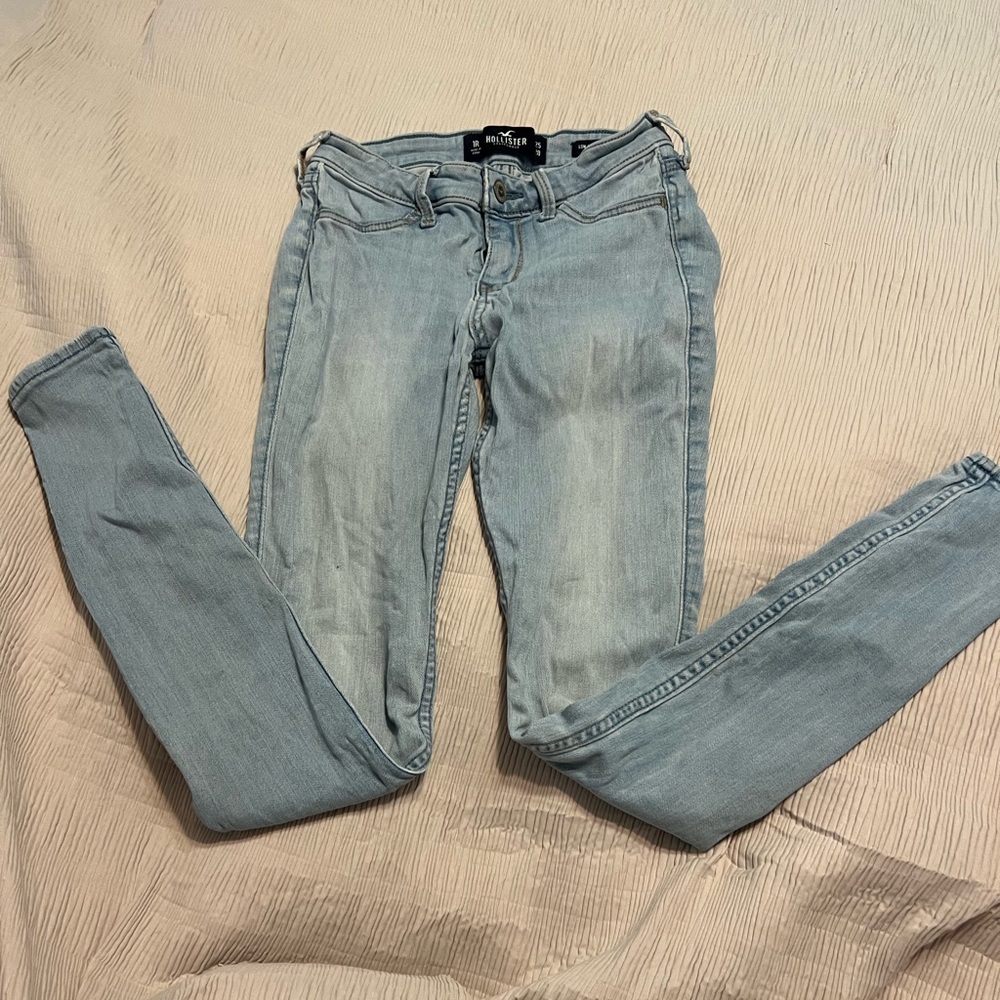 Women’s size 1R Hollister jeans